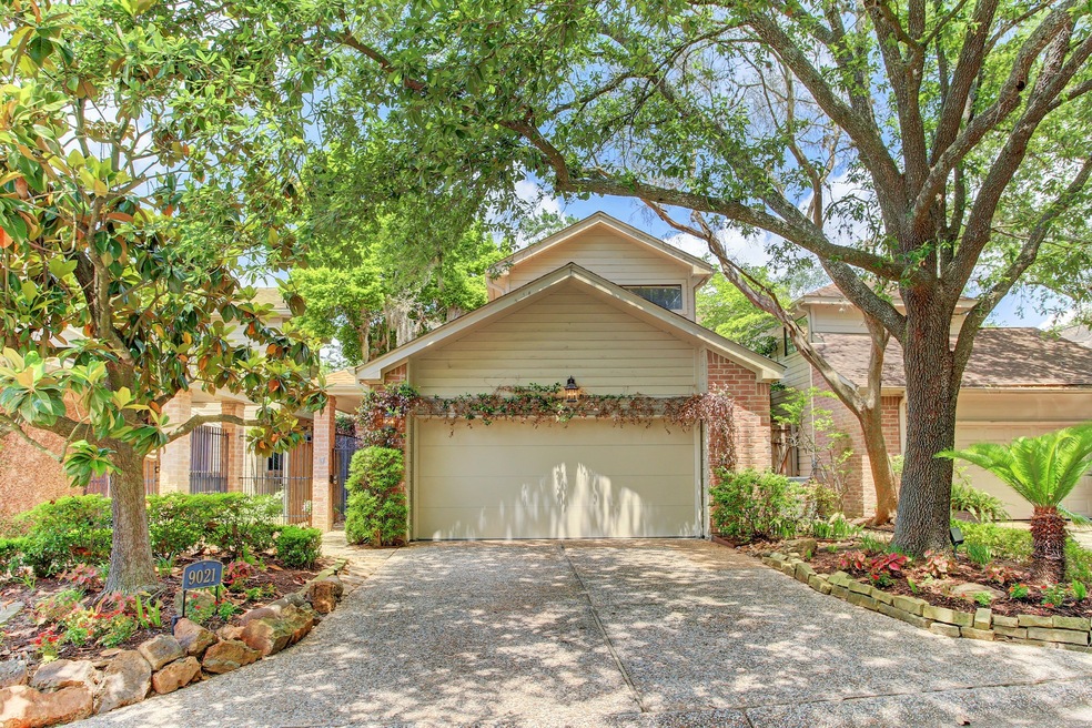9021 Briar Forest Dr, Houston, TX 77024 - photo 1