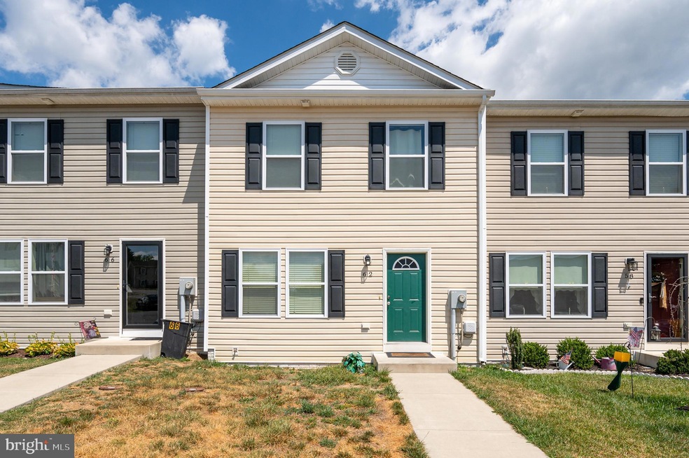 62 Daffodil Ct, Martinsburg, WV 25404 - photo 1