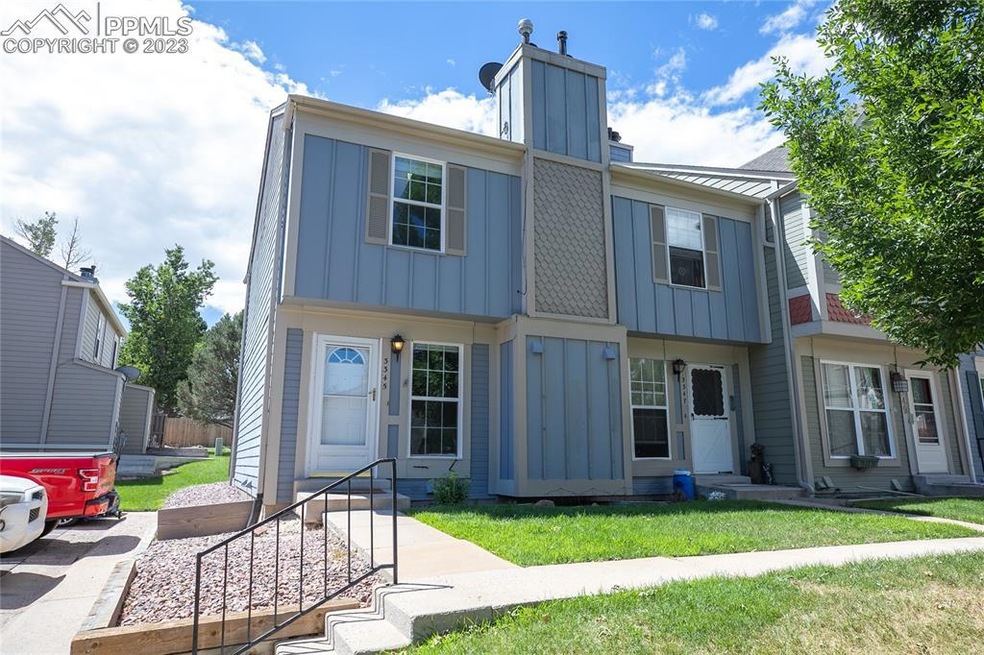 2BR/2BA end unit townhome