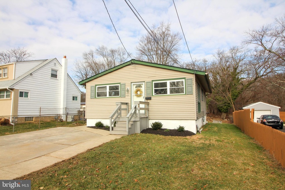 621 E Evesham Ave, Magnolia, NJ 08049 - photo 1