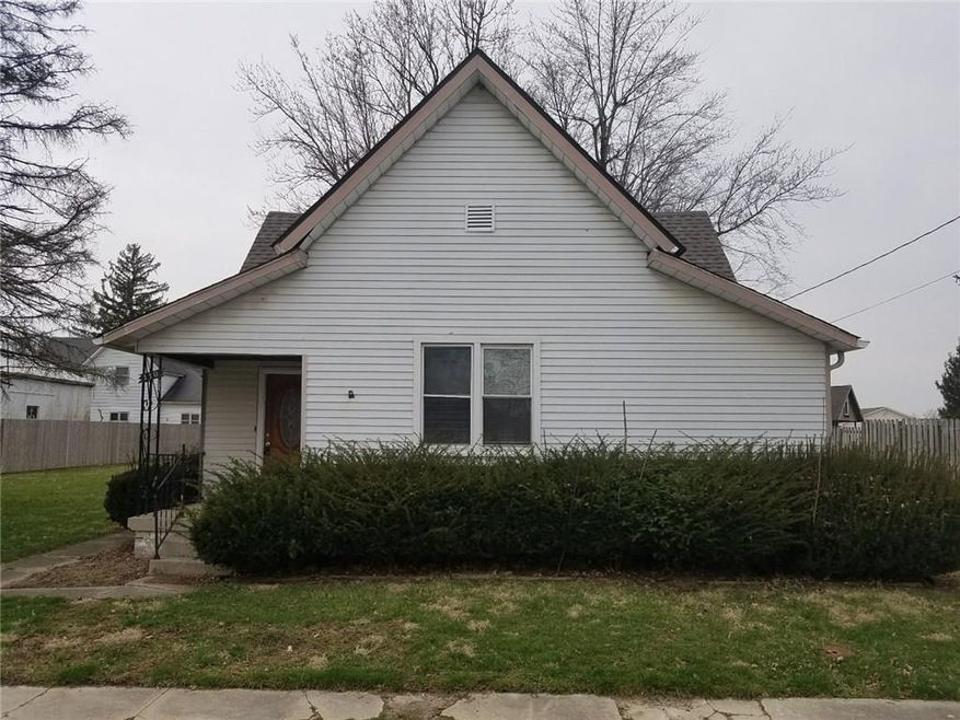 110 N Walnut St, Atlanta, IN 46031 - photo 1