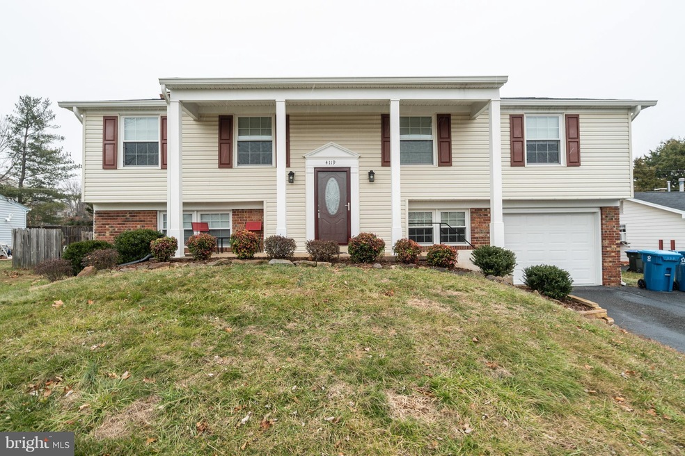 4119 Meadow Hill Ln, Fairfax, VA 22033 - photo 1