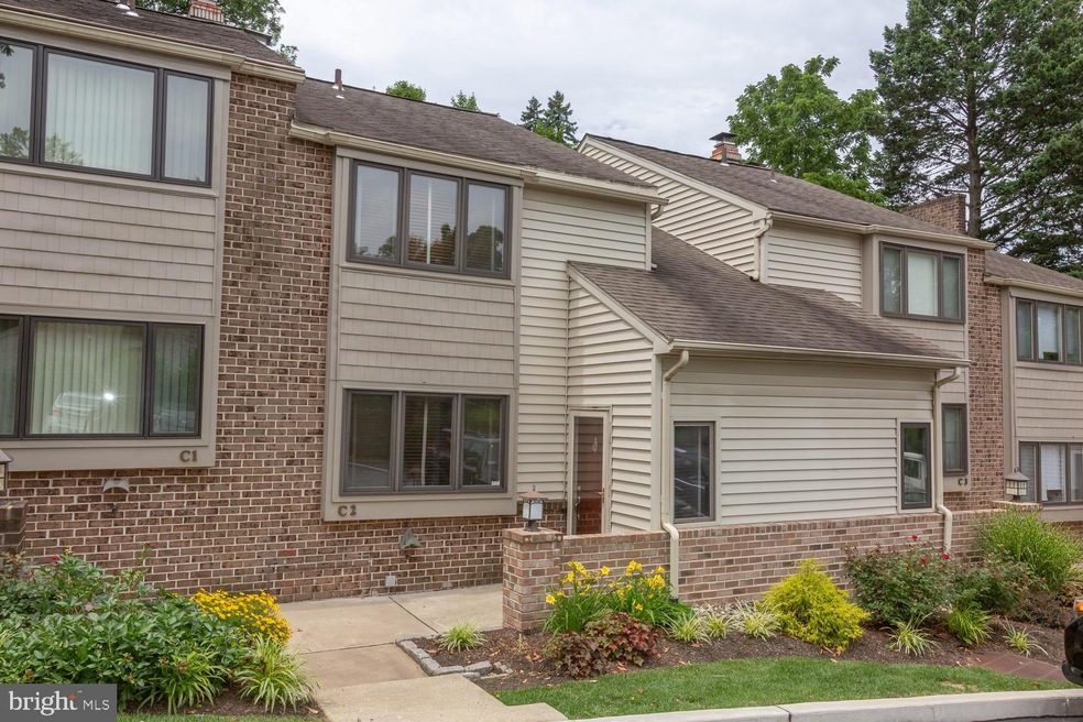 200 S Roberts Rd unit C2, Bryn Mawr, PA 19010 - photo 1