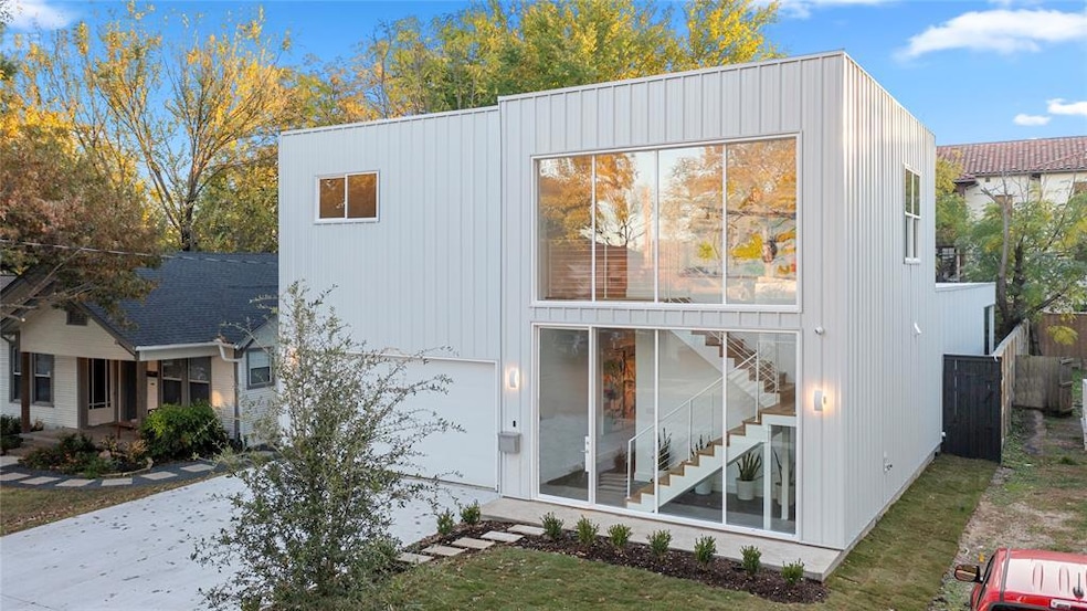 2515 Madera St, Dallas, TX 75206 - photo 1