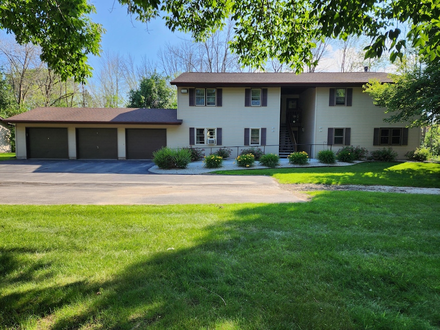910 E Ceder Front of Building