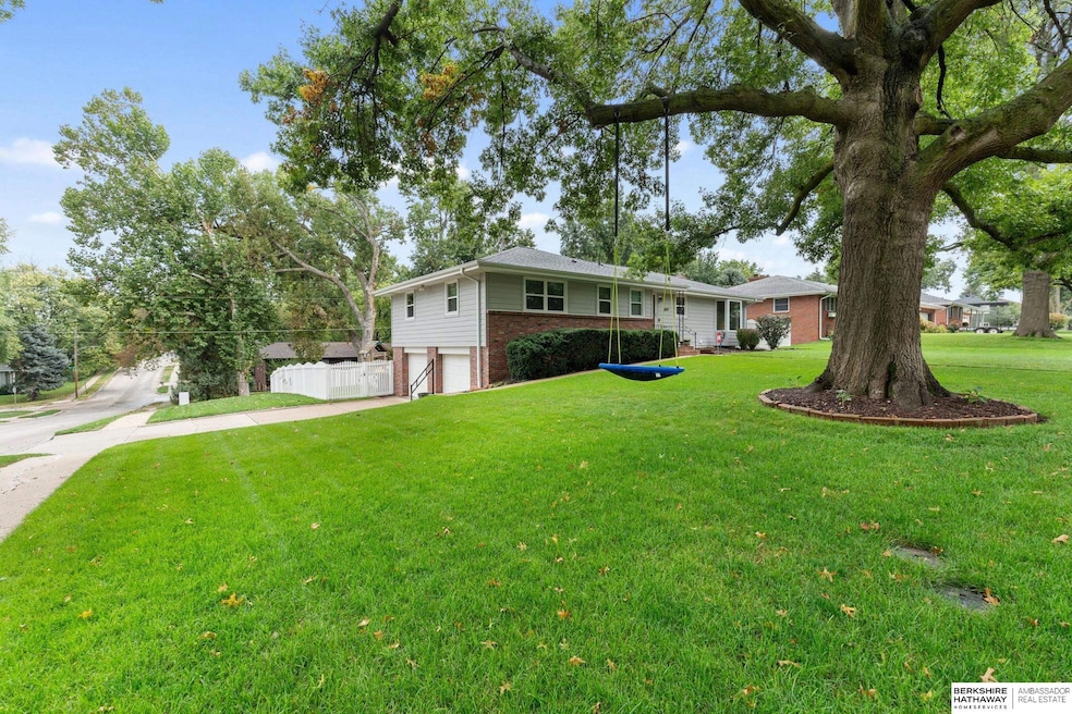 3607 S 116th Ave, Omaha, NE 68144 - photo 1