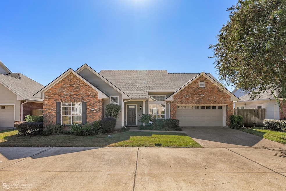 151 Oscar Ln, Shreveport, LA 71105 - photo 1