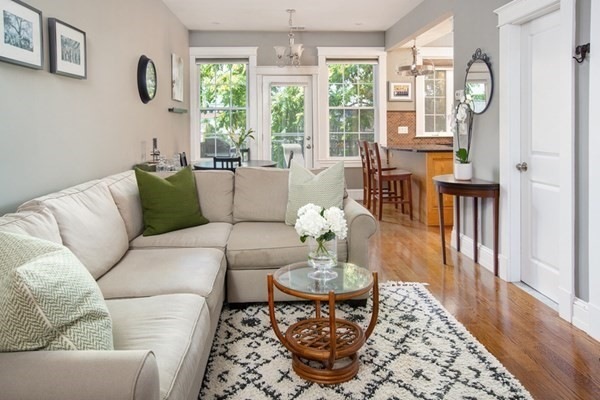 514 E 3rd St unit 2, Boston, MA 02127 - photo 1