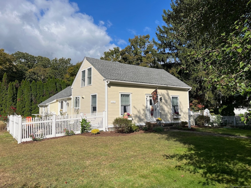 Welcome home to 27 Kirtland Street, Deep River, CT