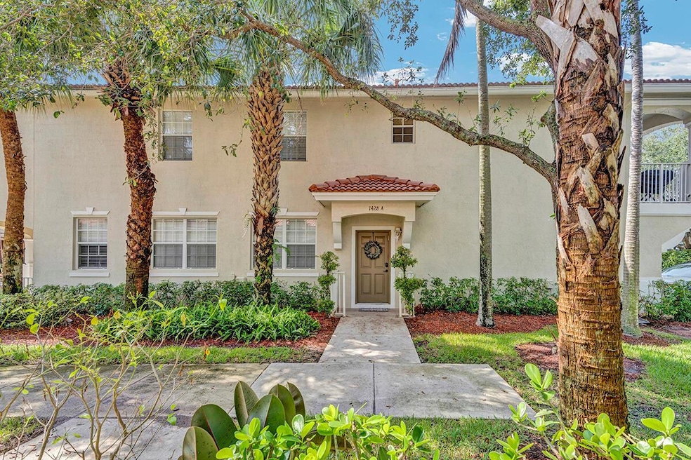 1428 W Wickham Cir unit A, Delray Beach, FL 33445 - photo 1