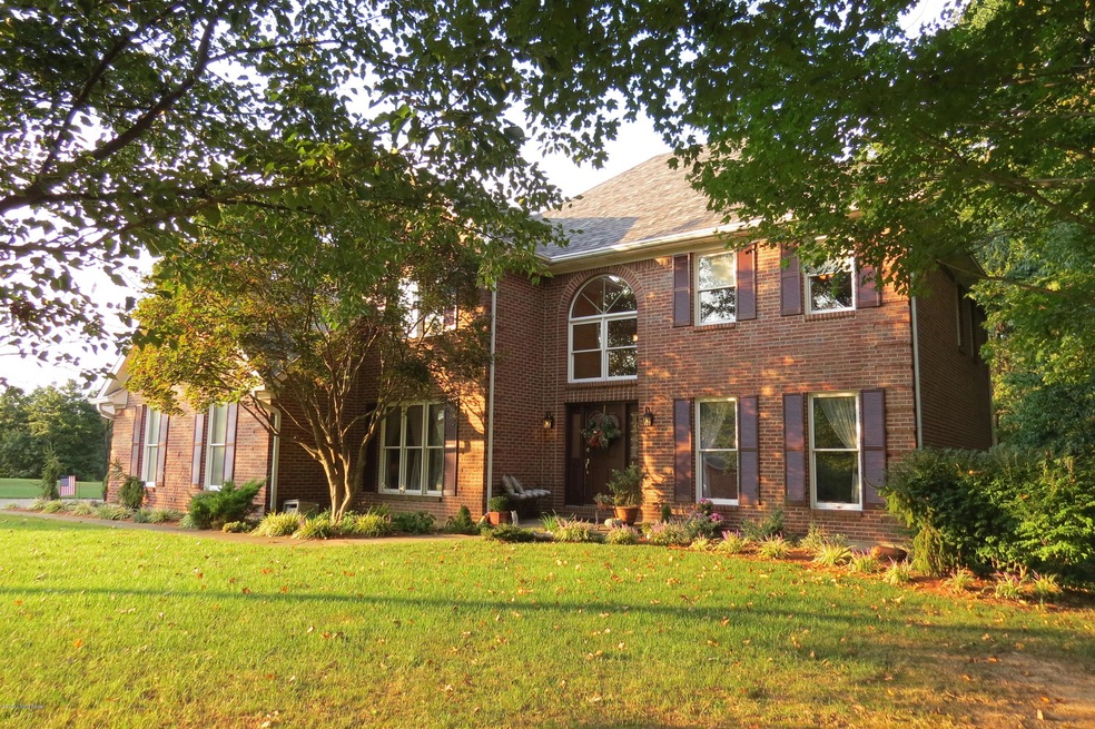 4105 Doe Ridge Dr, Floyds Knobs, IN 47119 - photo 1