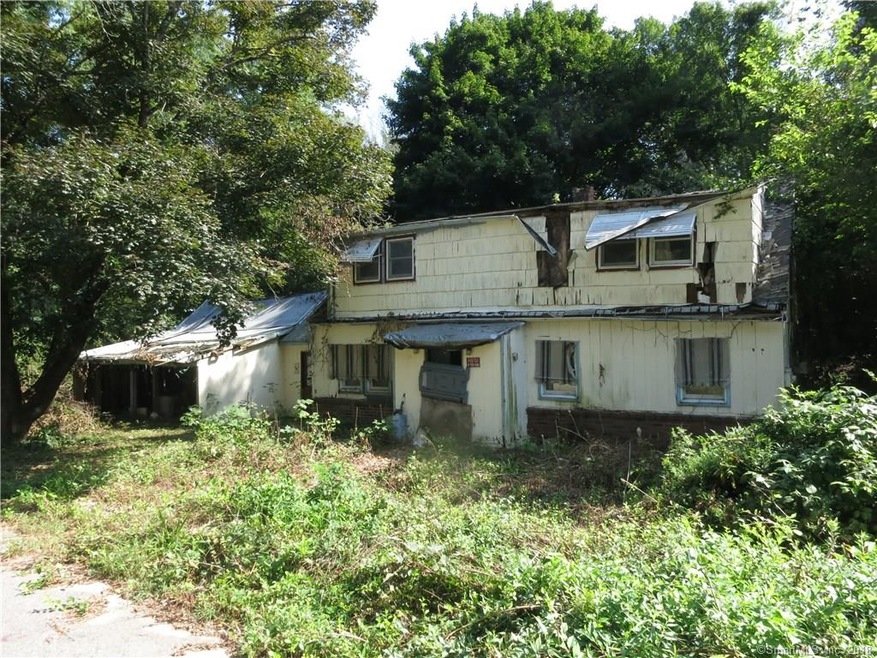 6 Mcclintock St, Willimantic, CT 06226 - photo 1