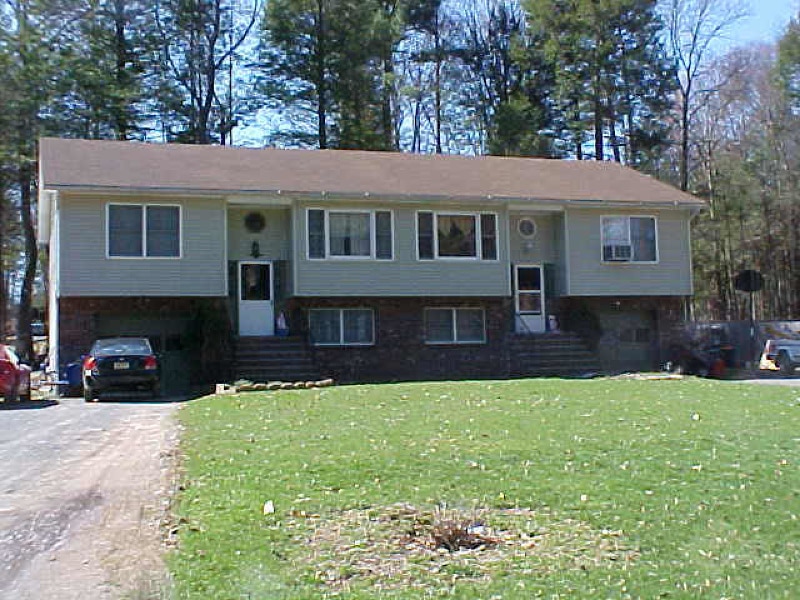 409 Deerfield Ln, Montague Township, NJ 07827 - photo 1