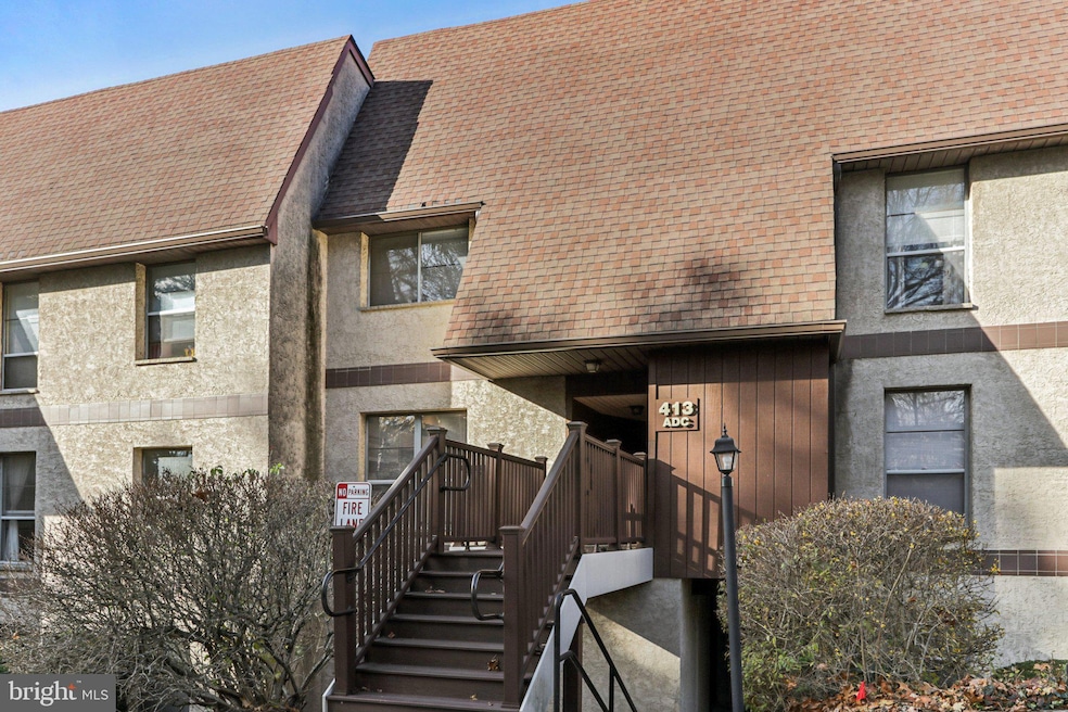 413 00 Shawmont Ave unit A, Philadelphia, PA 19128 - photo 1