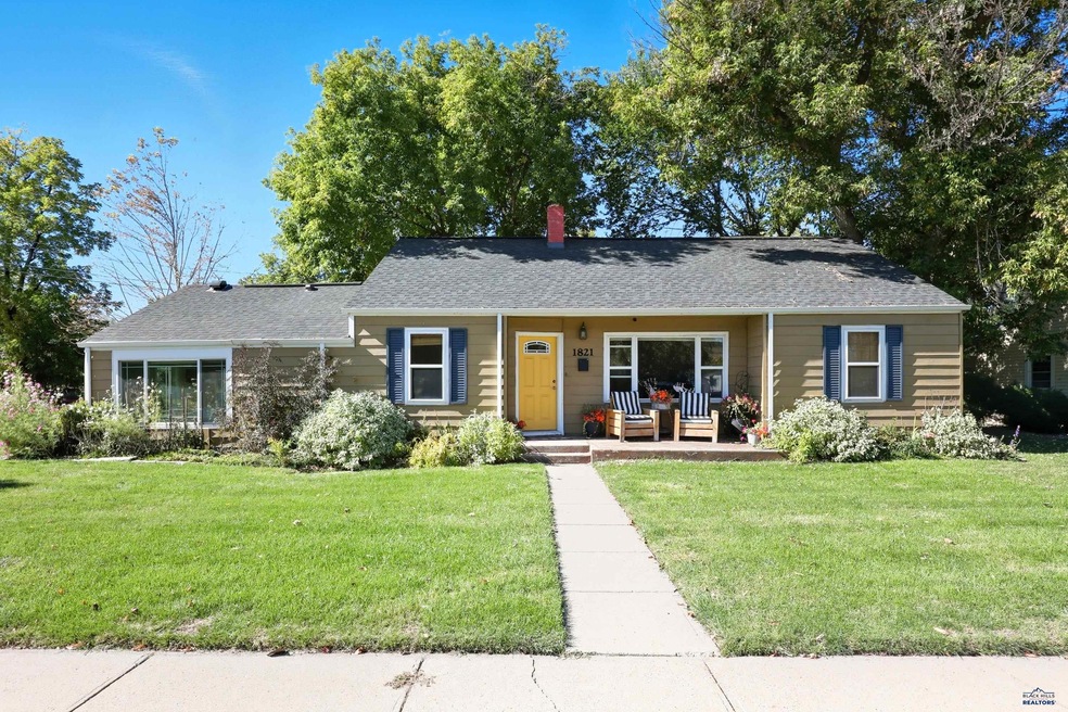 Under Contract $385,000