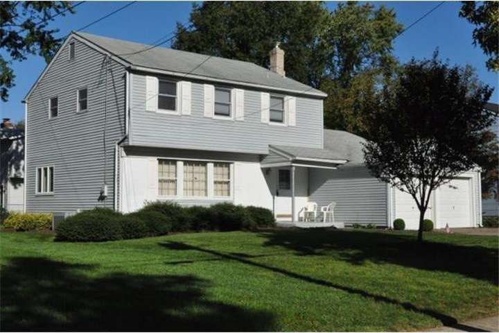 8 Saddle Ln, Cherry Hill, NJ 08002 - photo 1