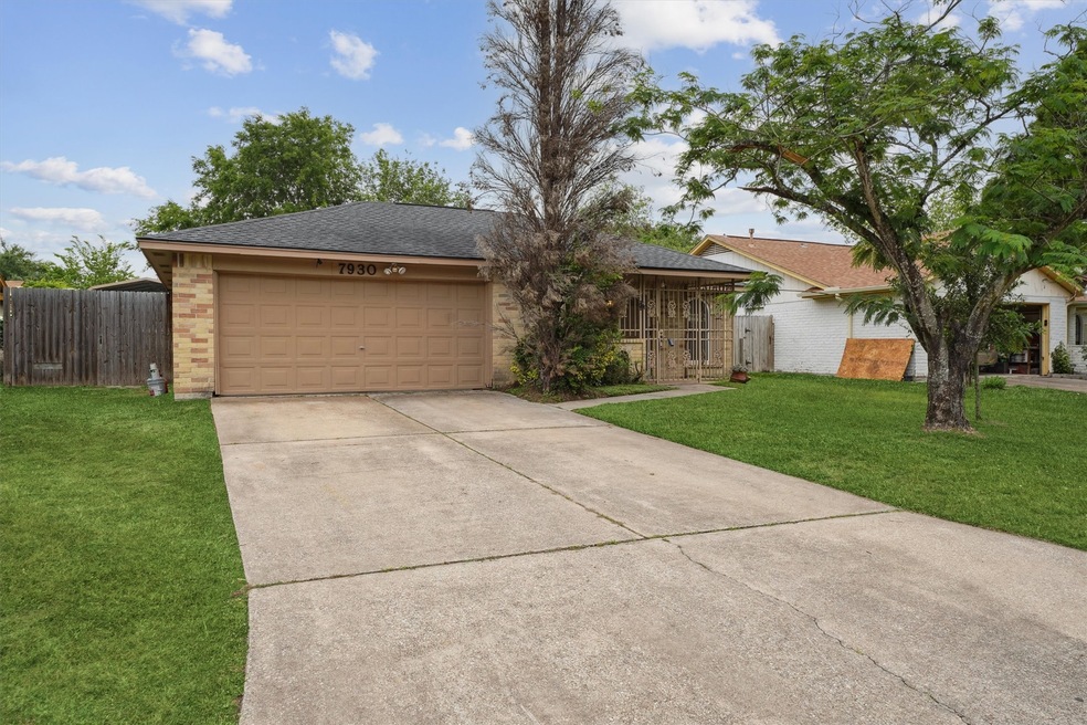 7930 Salge Dr, Houston, TX 77040 - photo 1