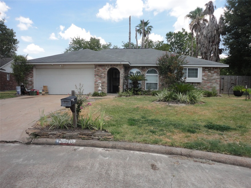 6406 Menwood Cir, Houston, TX 77088 - photo 1