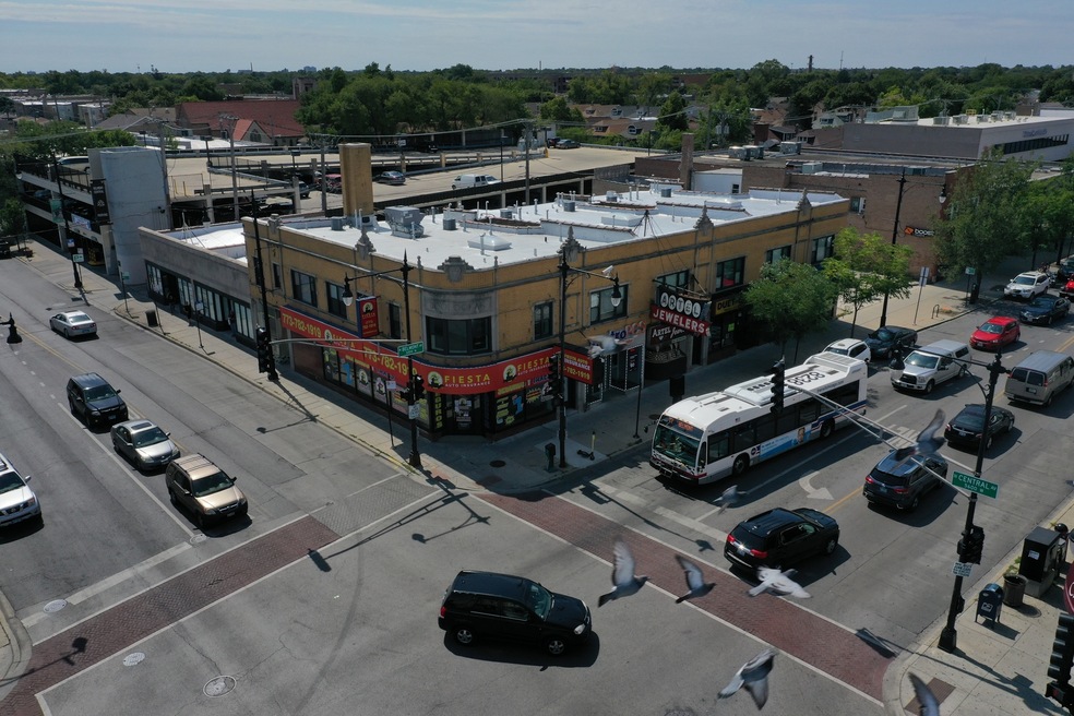 5601 W Belmont Ave unit 205, Chicago, IL 60634 - photo 1