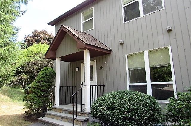 48 Hemlock Cir unit 388, Peekskill, NY 10566 - photo 1