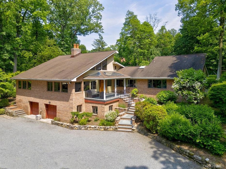 Pending $1,799,000 • Co-Listing Agent