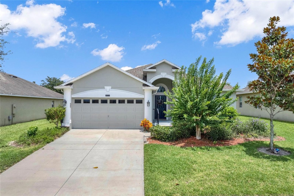 4823 Havilland Dr, Mount Dora, FL 32757 - photo 1