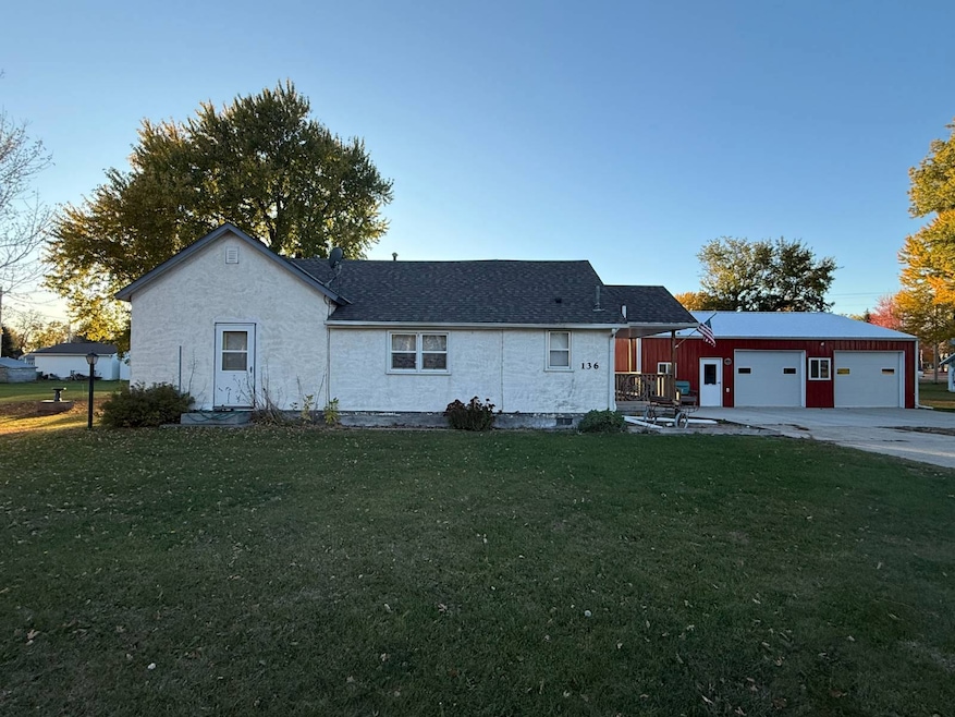 136 N Grant St, Stuart, NE 68780 - photo 1