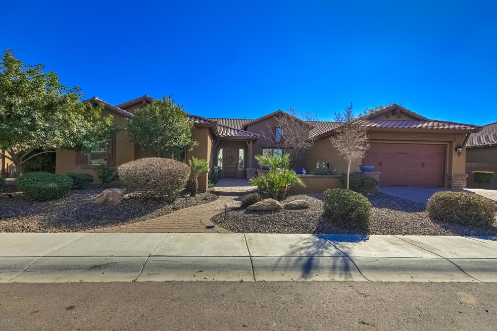 3931 e enrose st-1