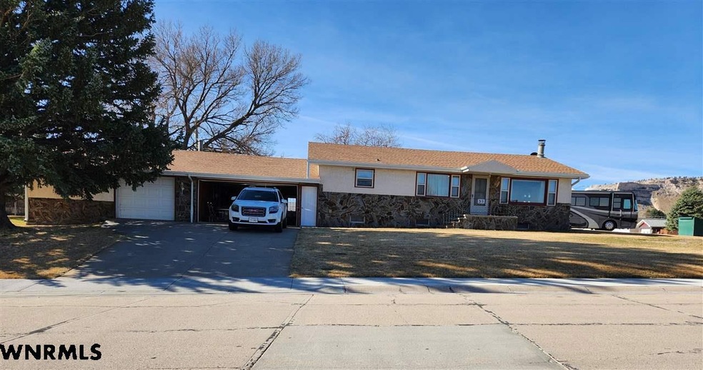 Sold $225,000