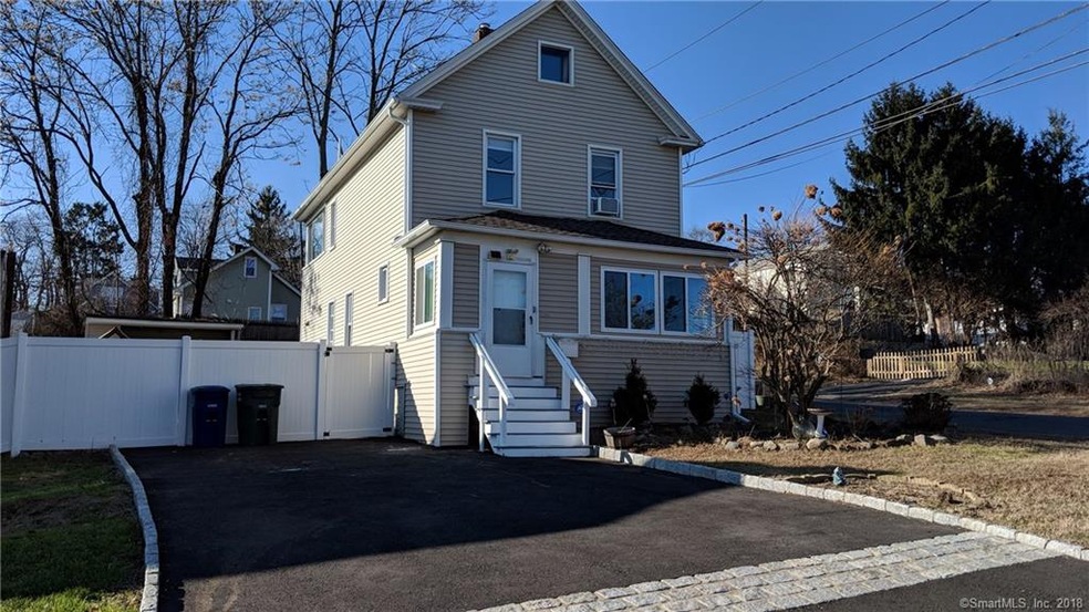 176 Holroyd St, Bridgeport, CT 06606 - photo 1