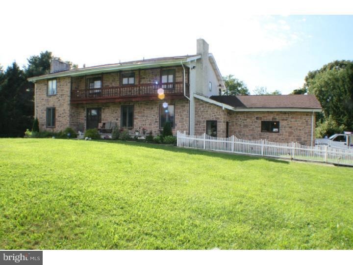 831 Cox Rd, Moorestown, NJ 08057 - photo 1