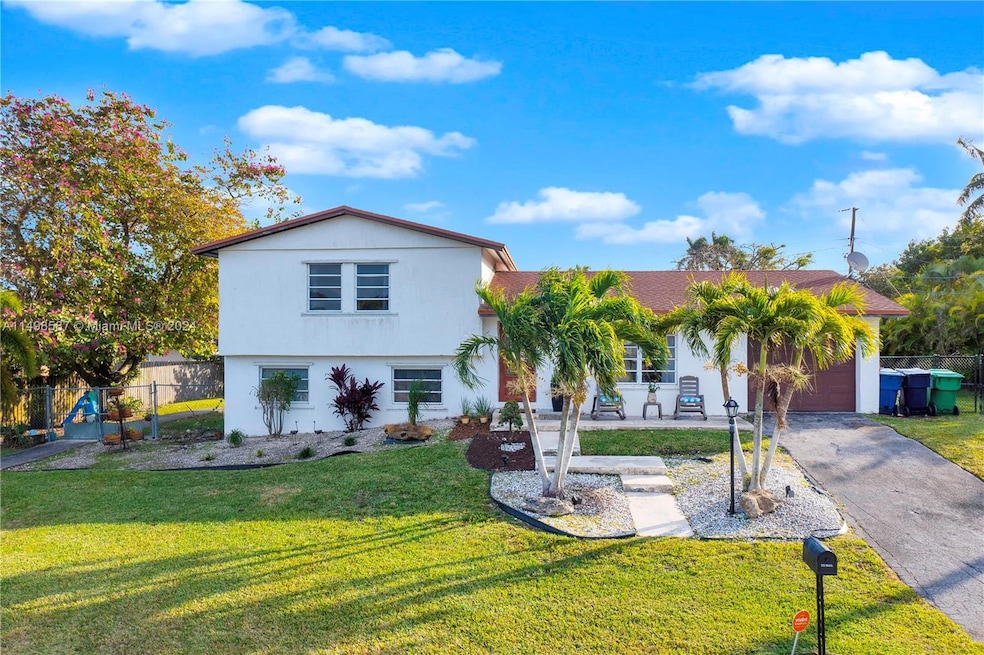 Sold $711,000 • Co-Listing Agent