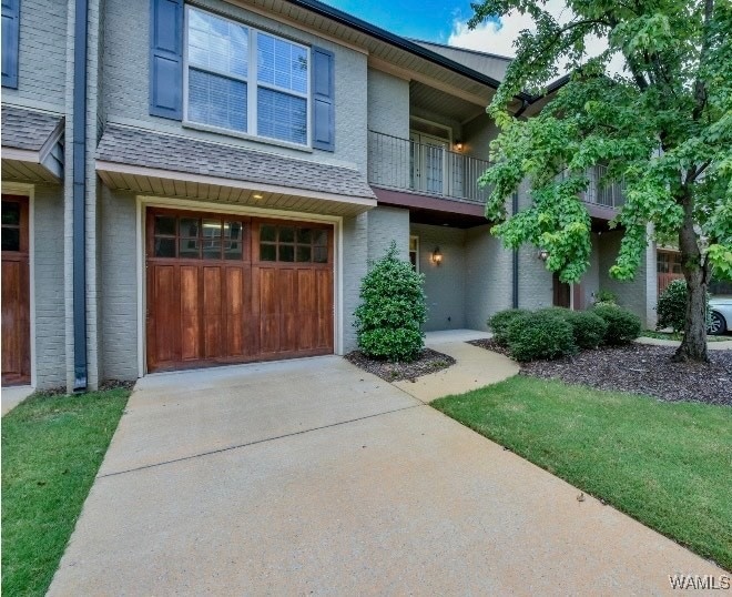 For Sale $329,000 • Co-Listing Agent