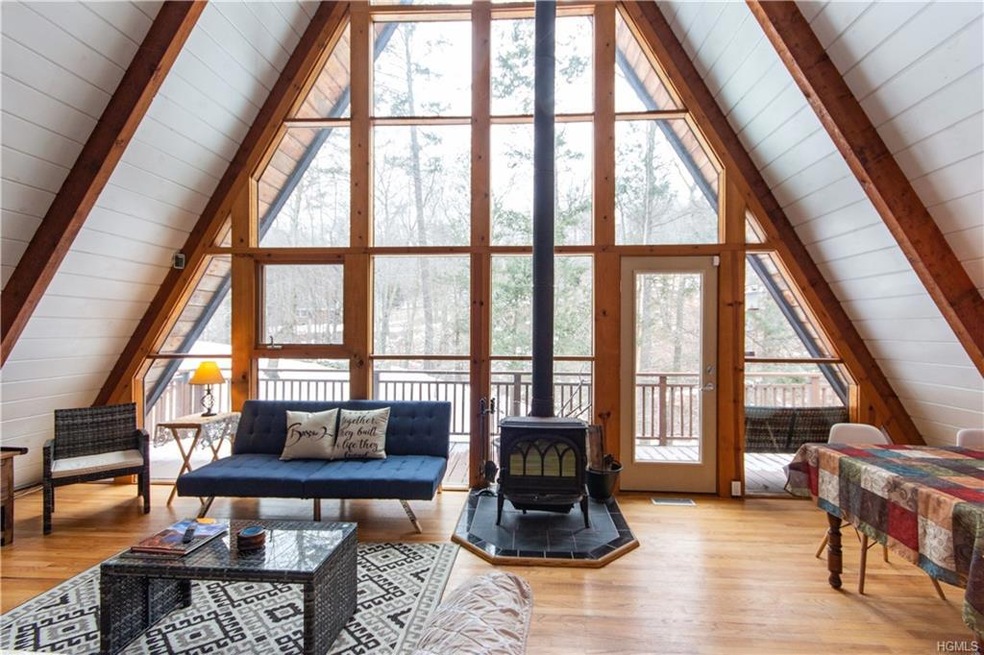 226 Canopus Hollow Rd, Putnam Valley, NY 10579 - photo 1