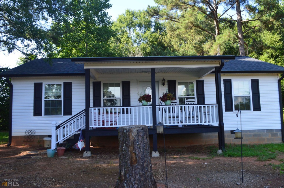 640 Gumlog Rd, Martin, GA 30557 - photo 1