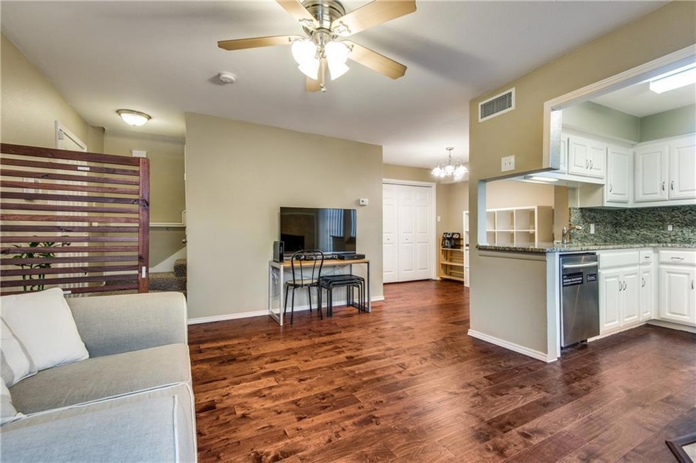 4254 Madera Road .. beautifully updated 1 bedroom 