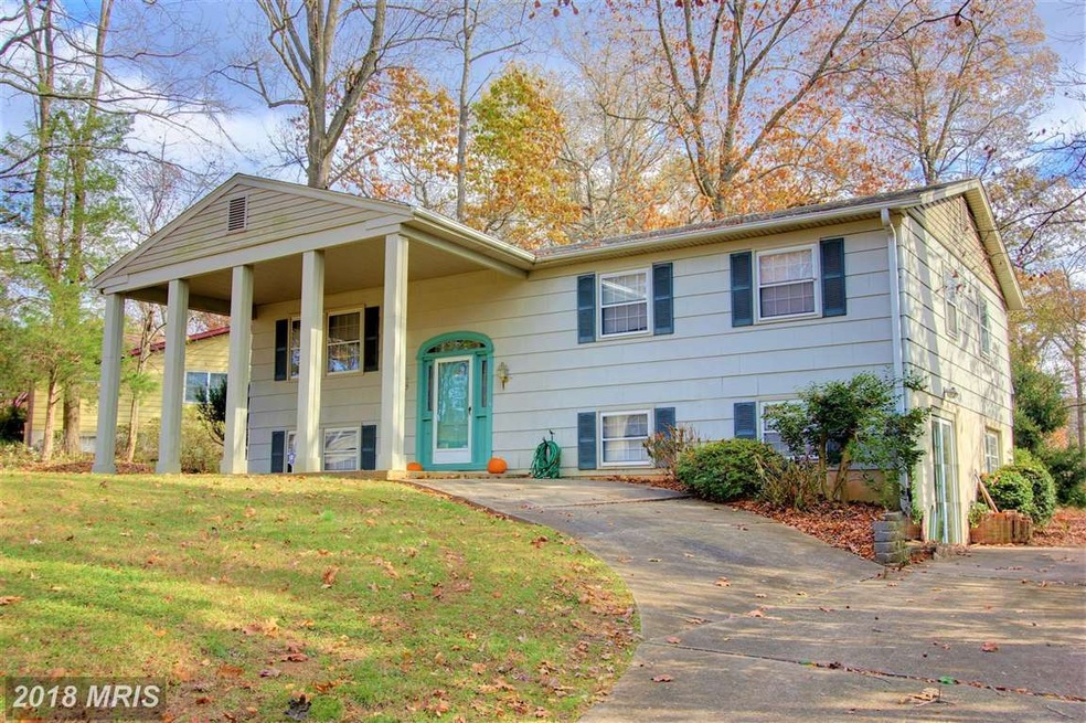 6130 Oak Hill Dr, Sykesville, MD 21784 - photo 1