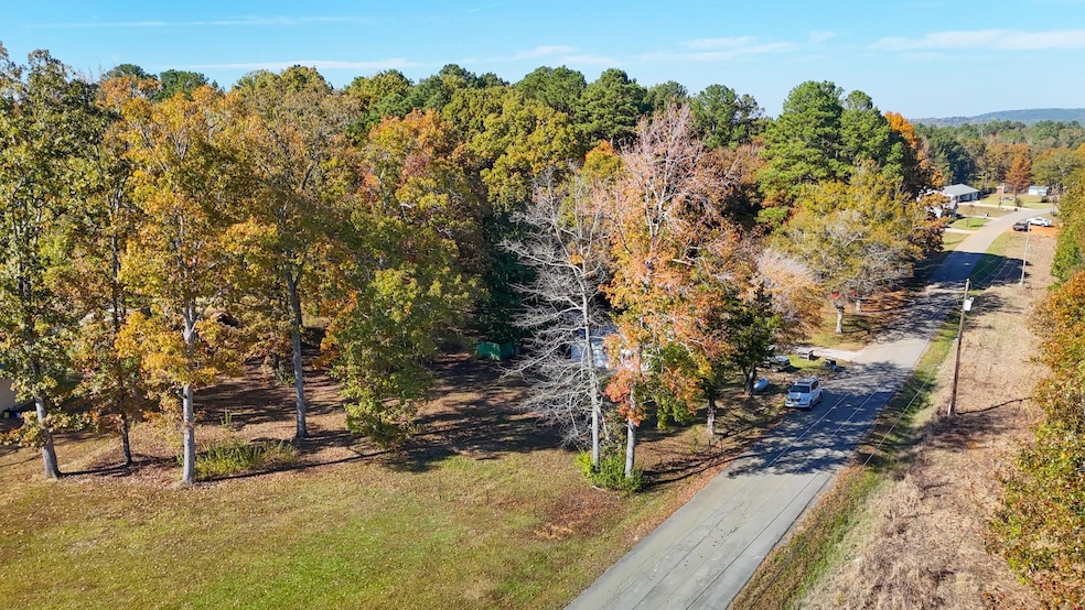 0 Cr 171 unit 10209186, Iuka, MS 38852 - photo 1