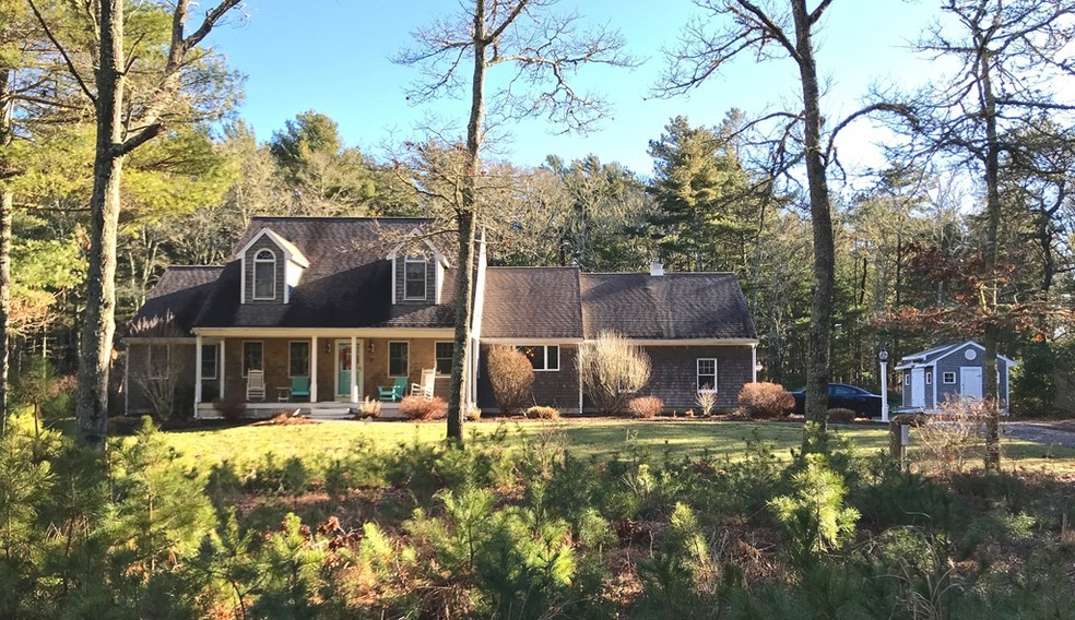 11 Burgess Point Rd, Wareham, MA 02571 - photo 1