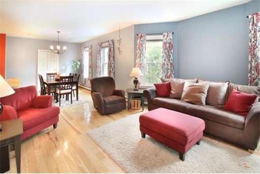 46-48 Woodlawn St unit 2, Jamaica Plain, MA 02130 - photo 1