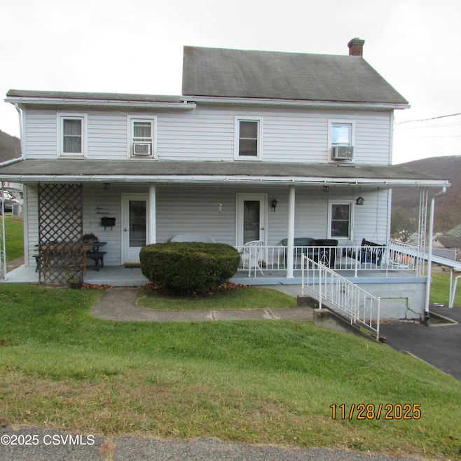 901 W Coal St, Trevorton, PA 17881 - photo 1