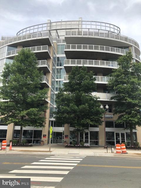 Arc 3409 unit 301, Arlington, VA 22201 - photo 1