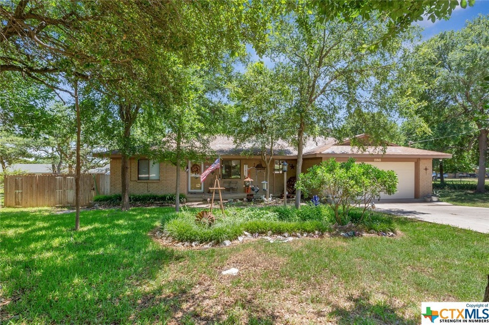 15945 Hummingbird Ln, Temple, TX 76502 - photo 1