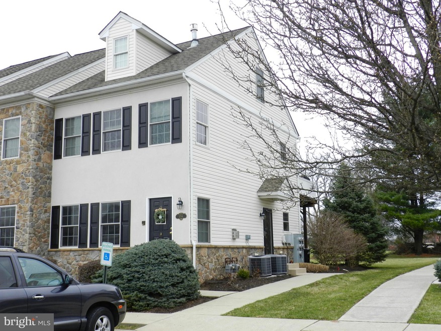 1794 Merlot Dr unit B, Easton, PA 18045 - photo 1