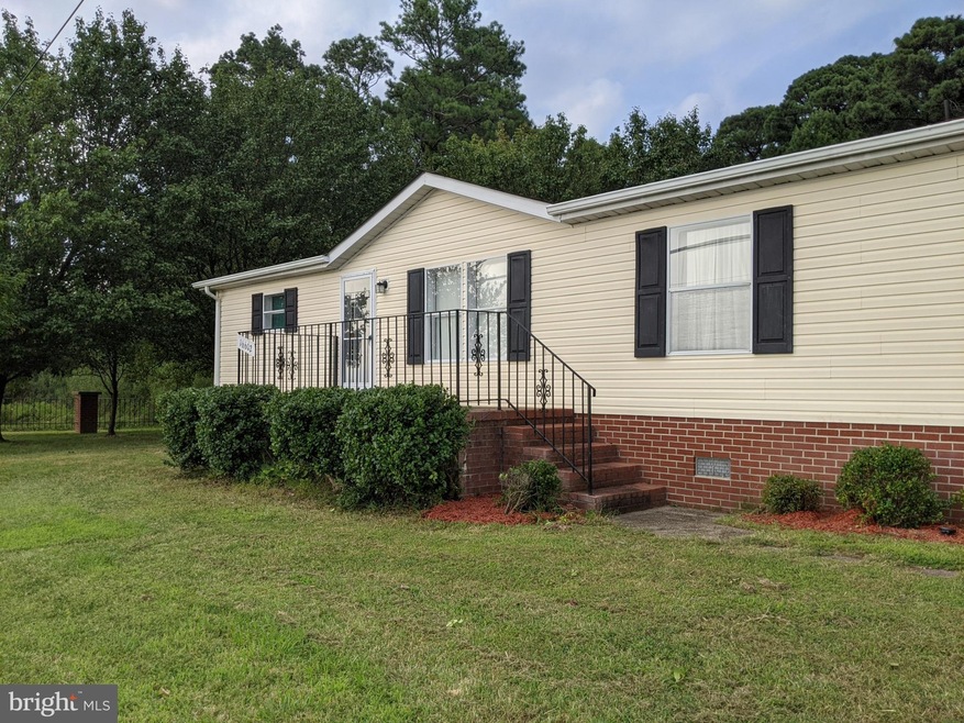 16602 Piney Point Rd, Piney Point, MD 20674 - photo 1