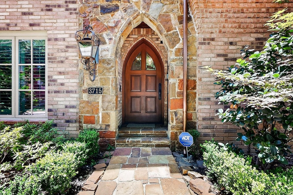 Sold • Co-Listing Agent