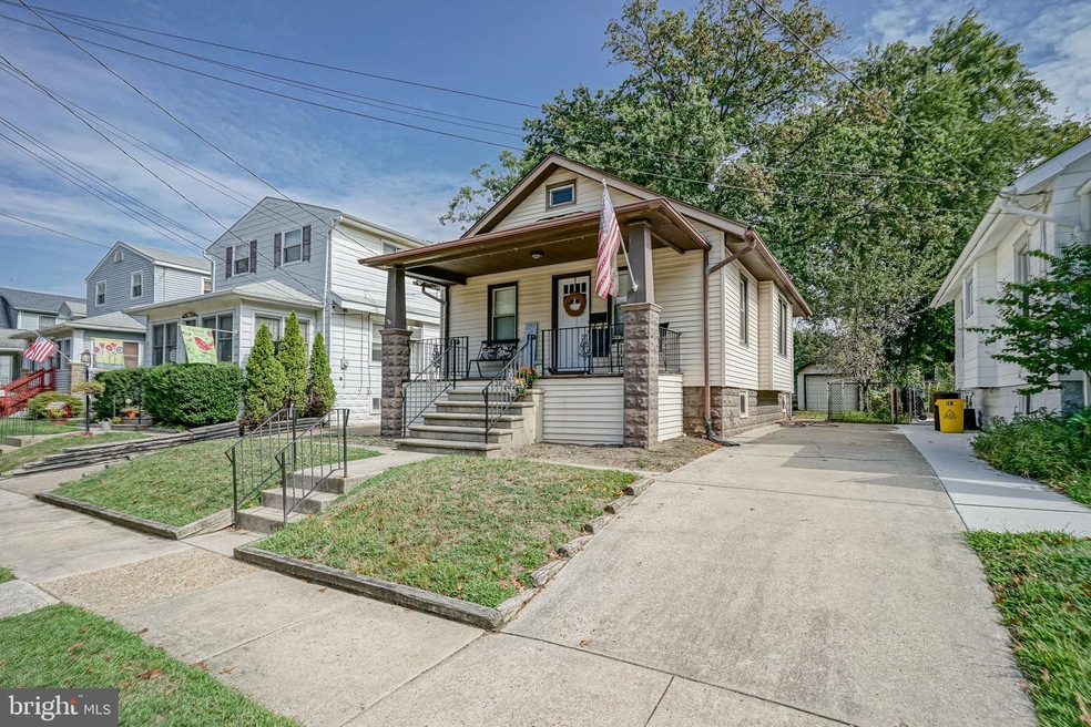 241 Hampshire Ave, Audubon, NJ 08106 - photo 1