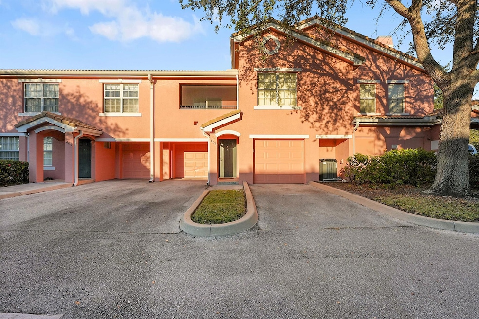 162 SW Peacock Blvd unit 32-206, Port Saint Lucie, FL 34986 - photo 1