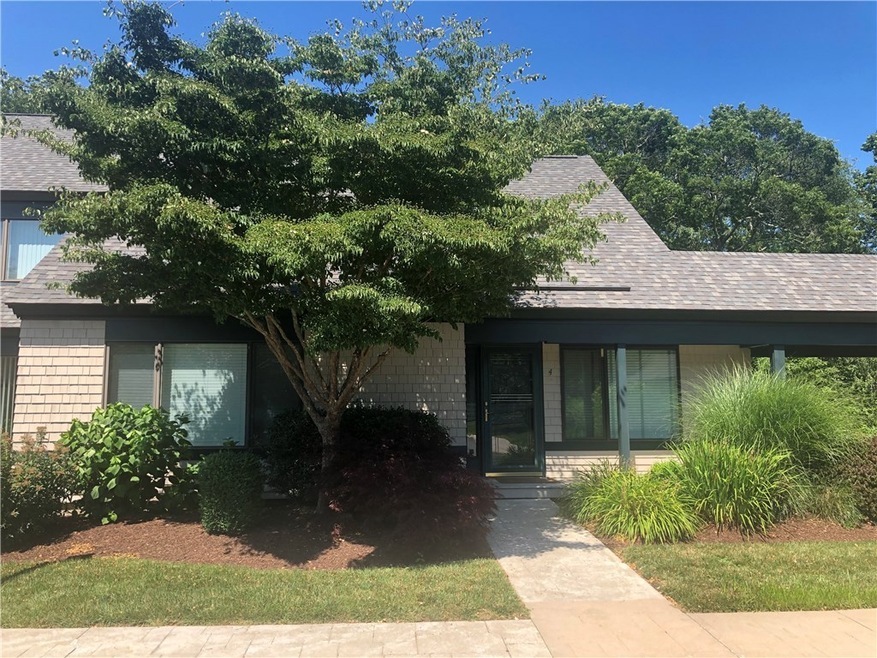 4 Stevenson Way, Narragansett, RI 02882 - photo 1