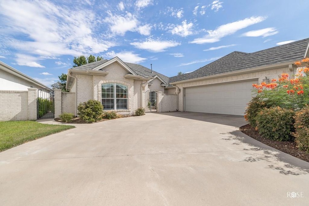 2005 Valleyview Dr, San Angelo, TX 76904 - photo 1